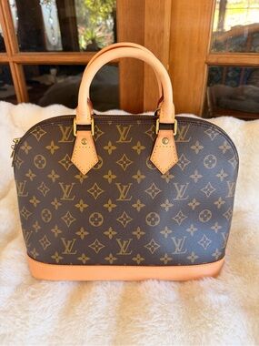 Louis Vuitton Alma PM Monogram Canvas Top Handle Satchel Handbag Authentic